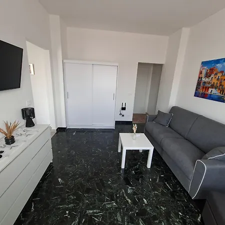 Casa Memi 세라발레스크리비아